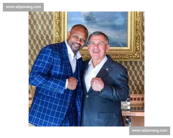 罗伊琼斯对决霍普金斯巅峰之战重塑拳坛传奇格局时代宿命王者荣光